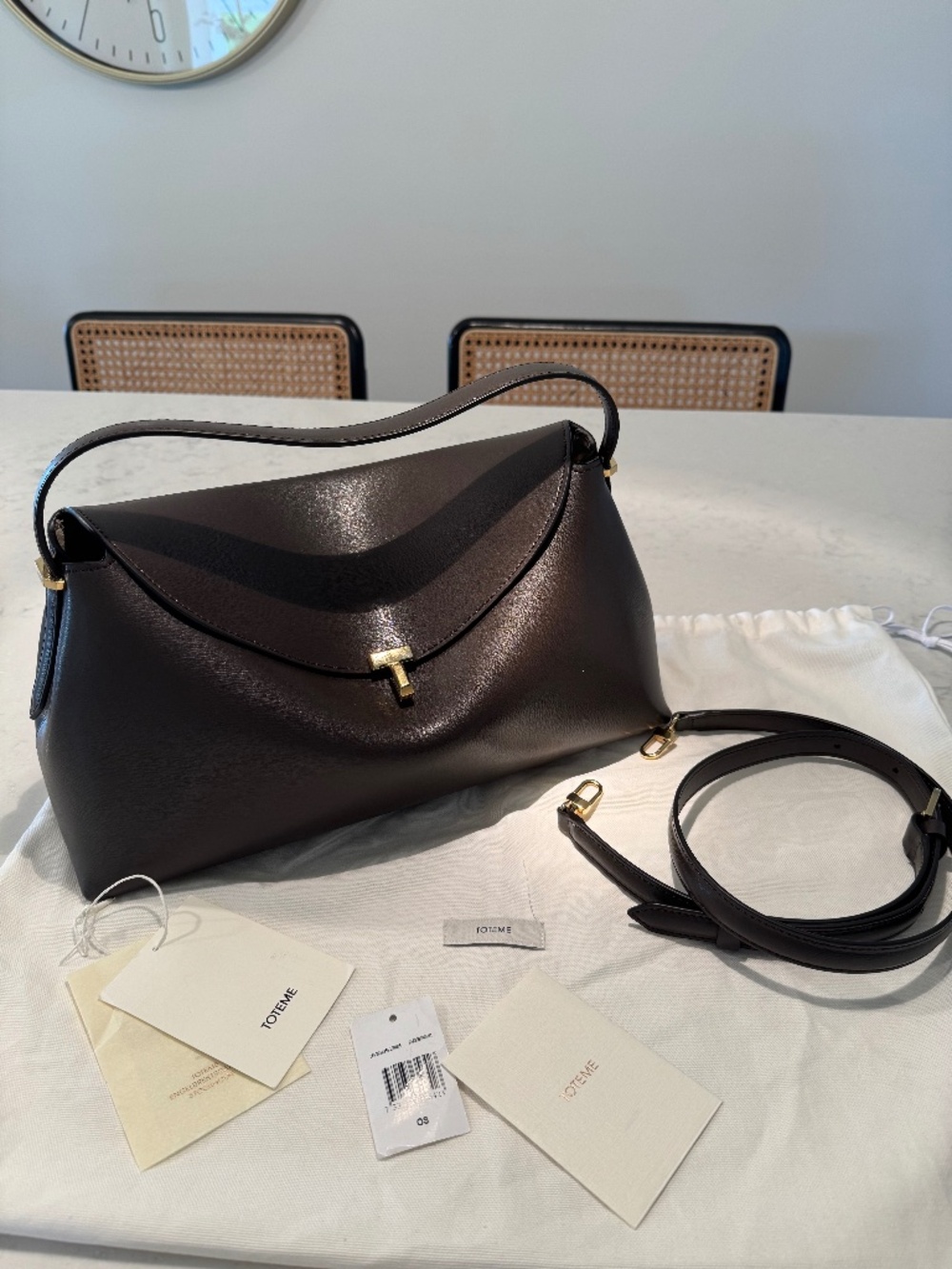 Toteme T-Lock - Leather Top Handle - Bark
